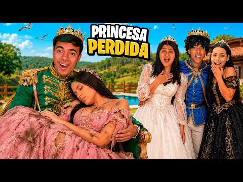 WE FOUND A LOST PRINCESS AT THE RANCH AND SHE NEEDS A KISS OF TRUE LOVE!🏰👸🏻😱