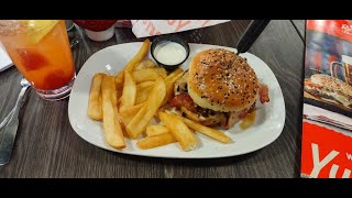 Birthday 2025 #MukbangMonday Red Robin Gourmet Burgers and Brews