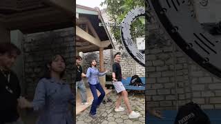 Download Lagu FOKUS SIAPA HAYO 😭 #irvansindy #irvaansrd #youtubeshorts #beranda MP3