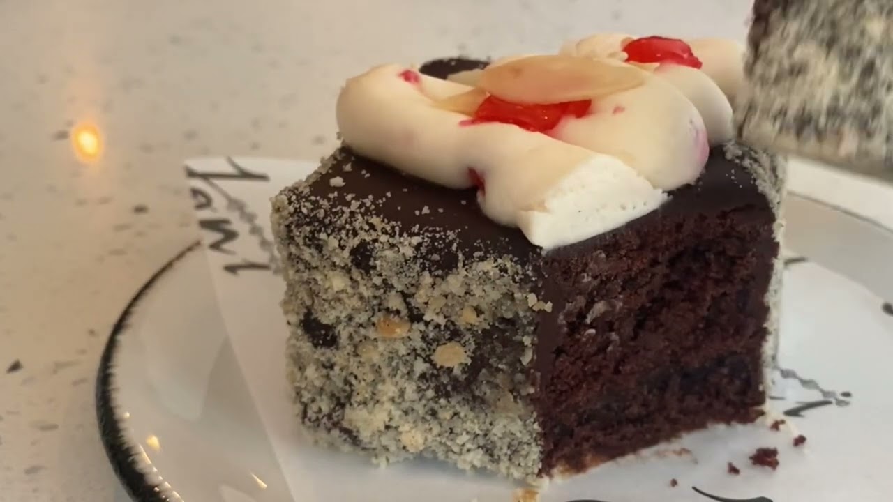 Eat and drink in Sheffield // Let's try out JONI CAFE & LUCA RESTAURANT