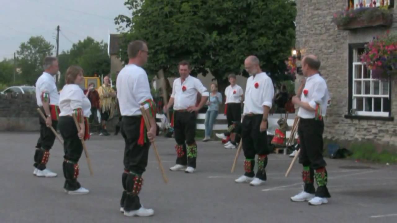 Morris dancing at The Anchor Inn, OldburyonSevern (part 4 of 7) YouTube