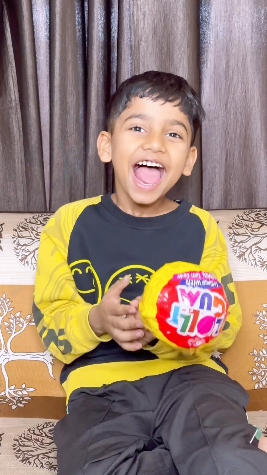 Anant k paas saari cheezein badi badi hai ?