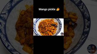 mango pickle എങ്ങനെ ഉണ്ടാക്കുന്നത് എന്ന് നോക്കാം 😊 #lifewithveena #food #fypシ #minivlog #shorts