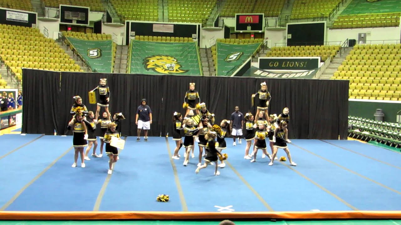 Madisonville Jr High Cheerleaders Competition January 2013 YouTube