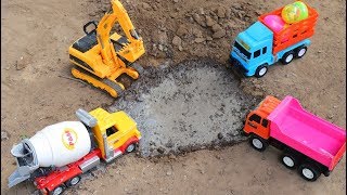 Cement mixer truck, Dump truck, Excavater, Construction vehicles at work
