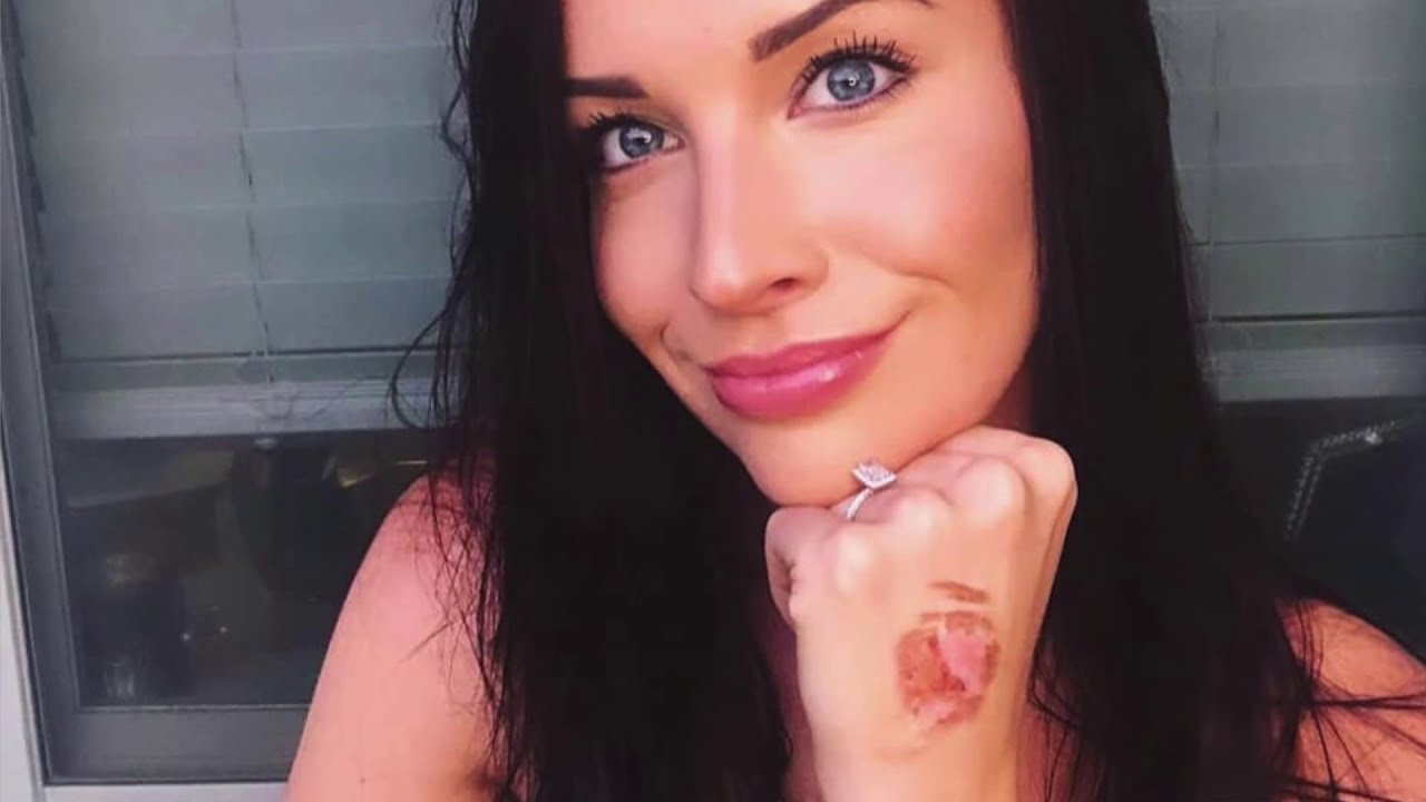 I AM 1ST PHORM - Amber Balcaen 