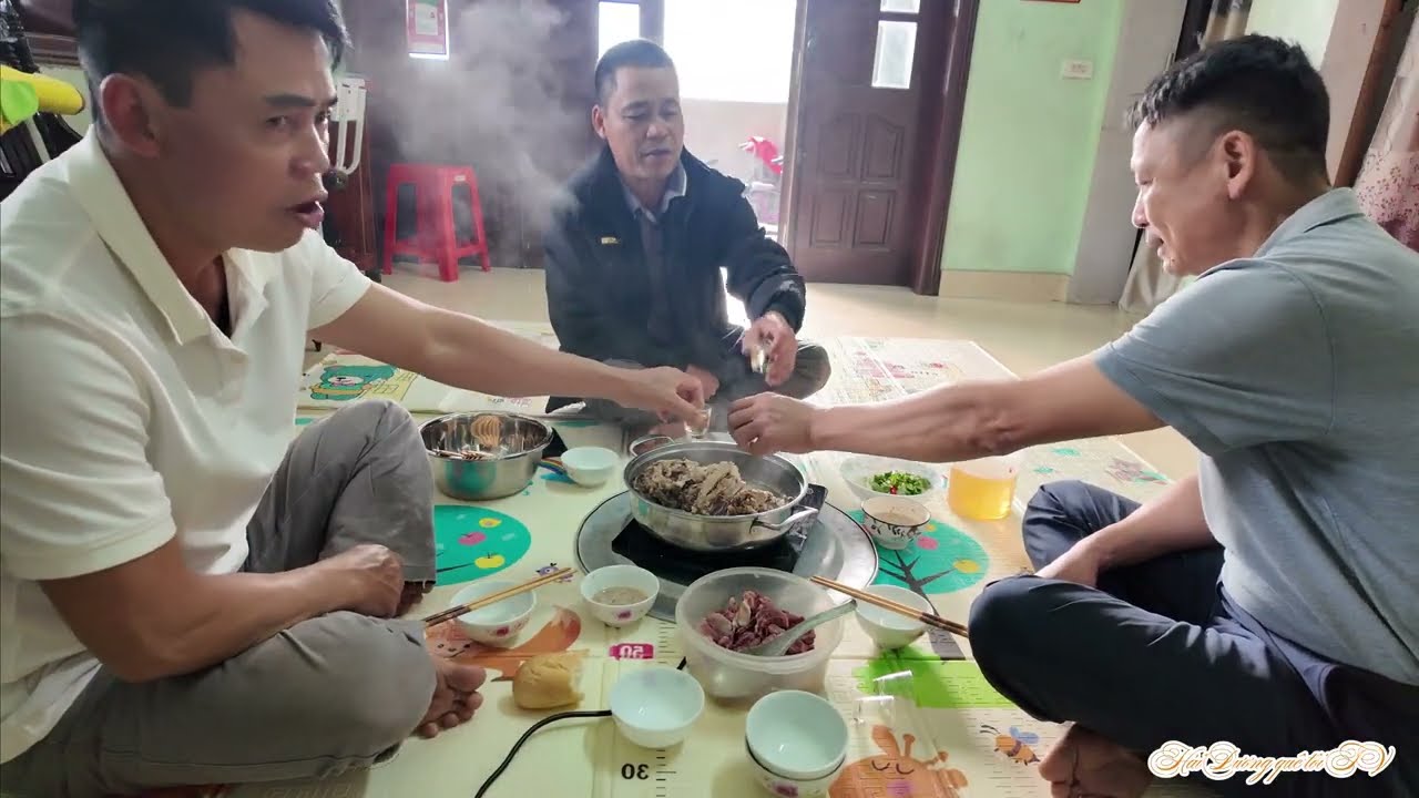 Táng sỏ - lưỡi lợn ngày mùng 2 Tết _ gặp nhau đầu năm