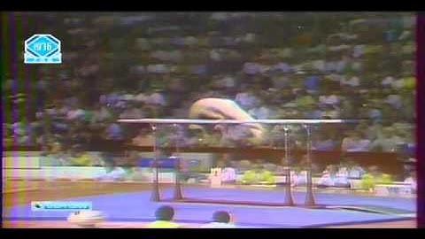 Parallel bars - basket forward to support (A)