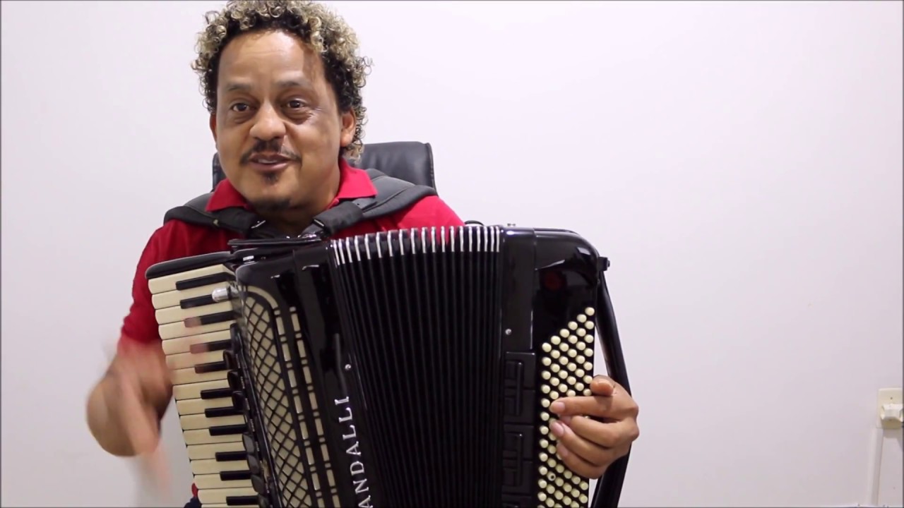 Video Aula Acordeon - Reconheço que sou grosso.