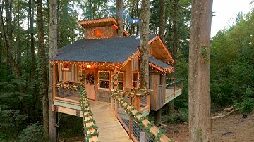 Behind the Build: Christmas Treehouse | Treehouse Masters
