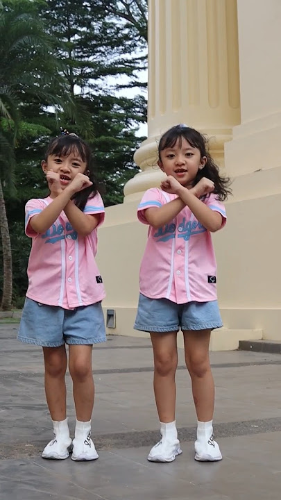 MIMI JUGA SAYANG PIPI DANCE #trends #dance #jogetremix #jogetinaja #tiktokviral #shorts