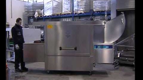 Velox Barchitta BN 29 C4K R Crates and pans tunnel washer, charge from the roof