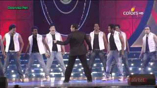 Salman Khans Peformance and Speech at Umang 2012 **HD Video**