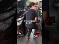 エルグランドフェンダーのヘコミを塗装しないデントリペアで修理