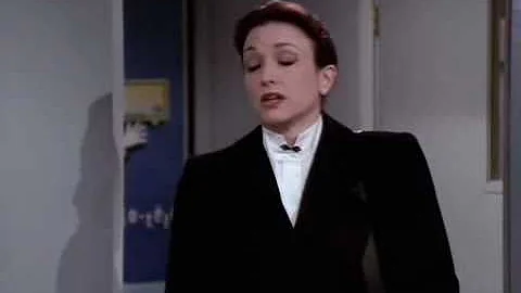 Frasier - Lillith and the closet