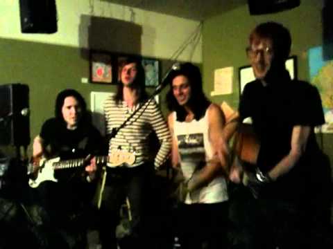 Michou - Celebrate Love (a cappella) at Isabella's...