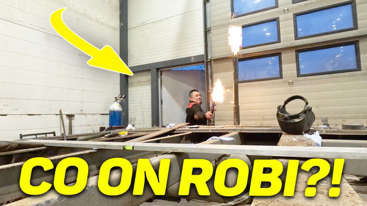 ŁUKASZ STRZELA Z MOŹDZIERZA - DOWOZIMY STAL NA NACZEPĘ