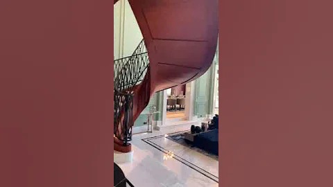 MEGA Mansion Dubai Palm Jumeirah