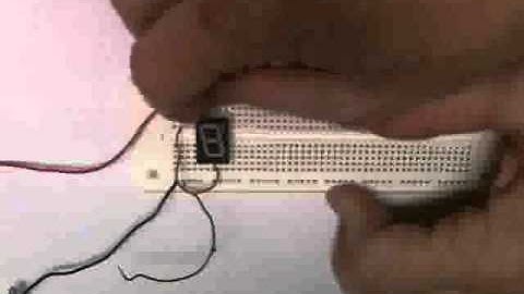 Testing common anode 7 segment displays