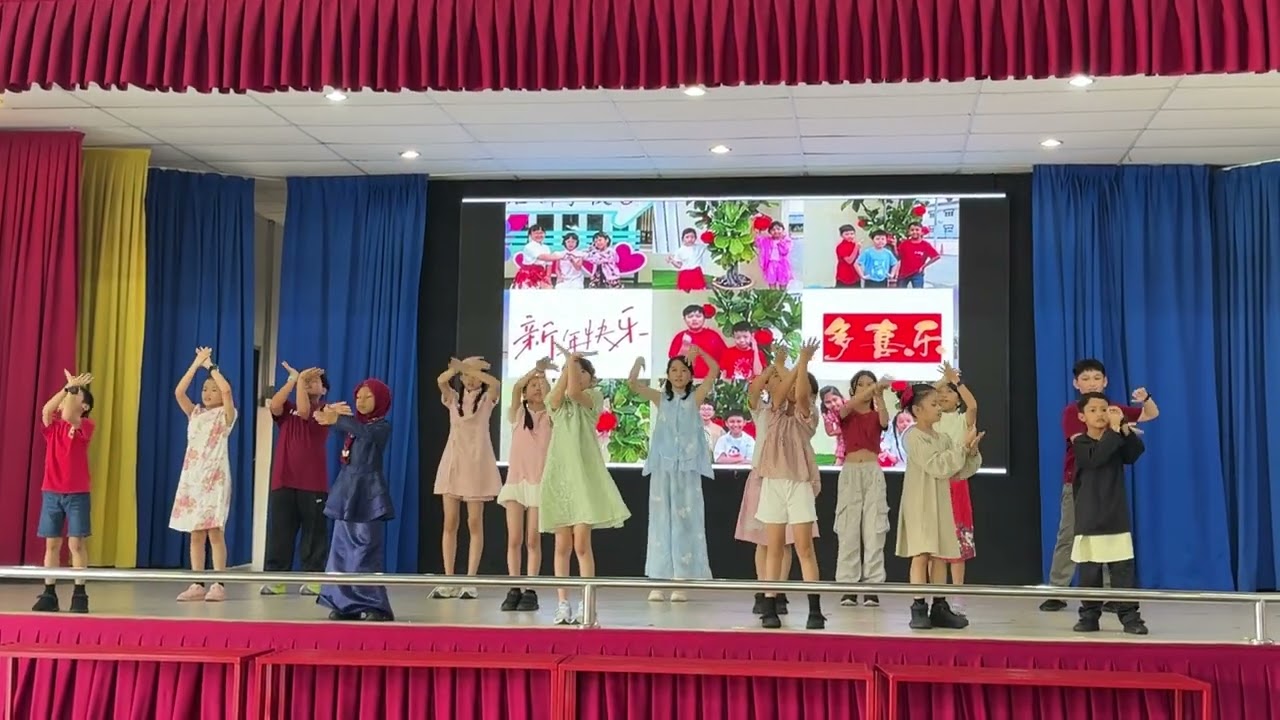 《来嘛过新年》和《福气马上来》