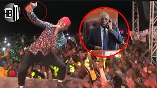 ALIKIBA apigiwa simu na MAGUFULI 