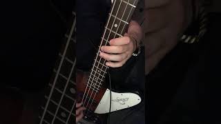 Marilyn Manson - Sweet Dreams (Are Made Of This) (Bass Guitar Cover)