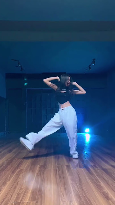 BLACKPINK - Typa Girl | Dance Cover By NHAN PATO #nhanpato #blackpink #typagirl #tiktokdance