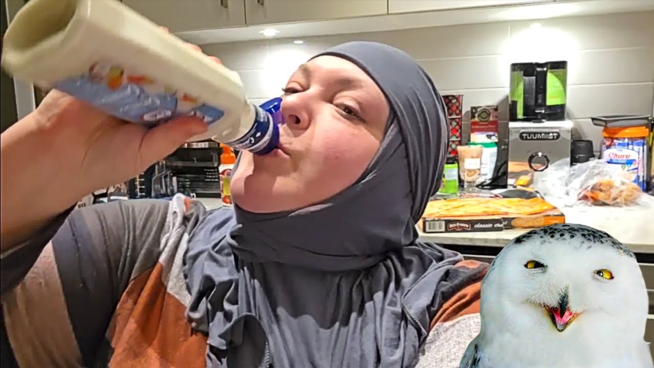 Foodie Beauty is Drinking Salad Dressing