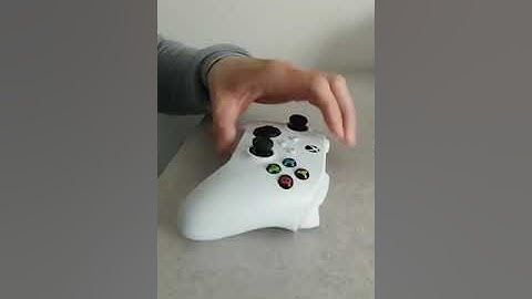 One-handed Xbox controller ￼