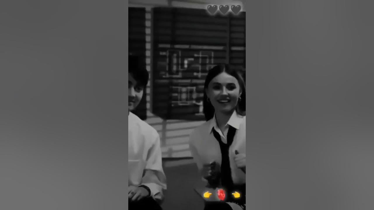 мерасад рузе ки моро марг мехмон мешавад. мерасад рузе ки бе хам мешаем. сураи киёмат. мерасад рузе ки моро марг мехмон мешавад. мерасад рузе ки моро марг мехмон мешавад.