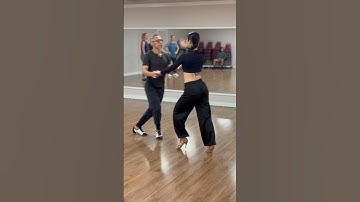 Level 2 SalsaOn2 Partnerwork Salsa Dura James & Peiwei Cobo Demo #salsa