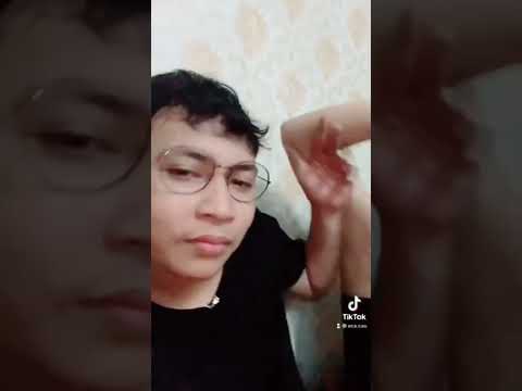 kiss girlfriend's armpit | cium ketek pacar.3gp