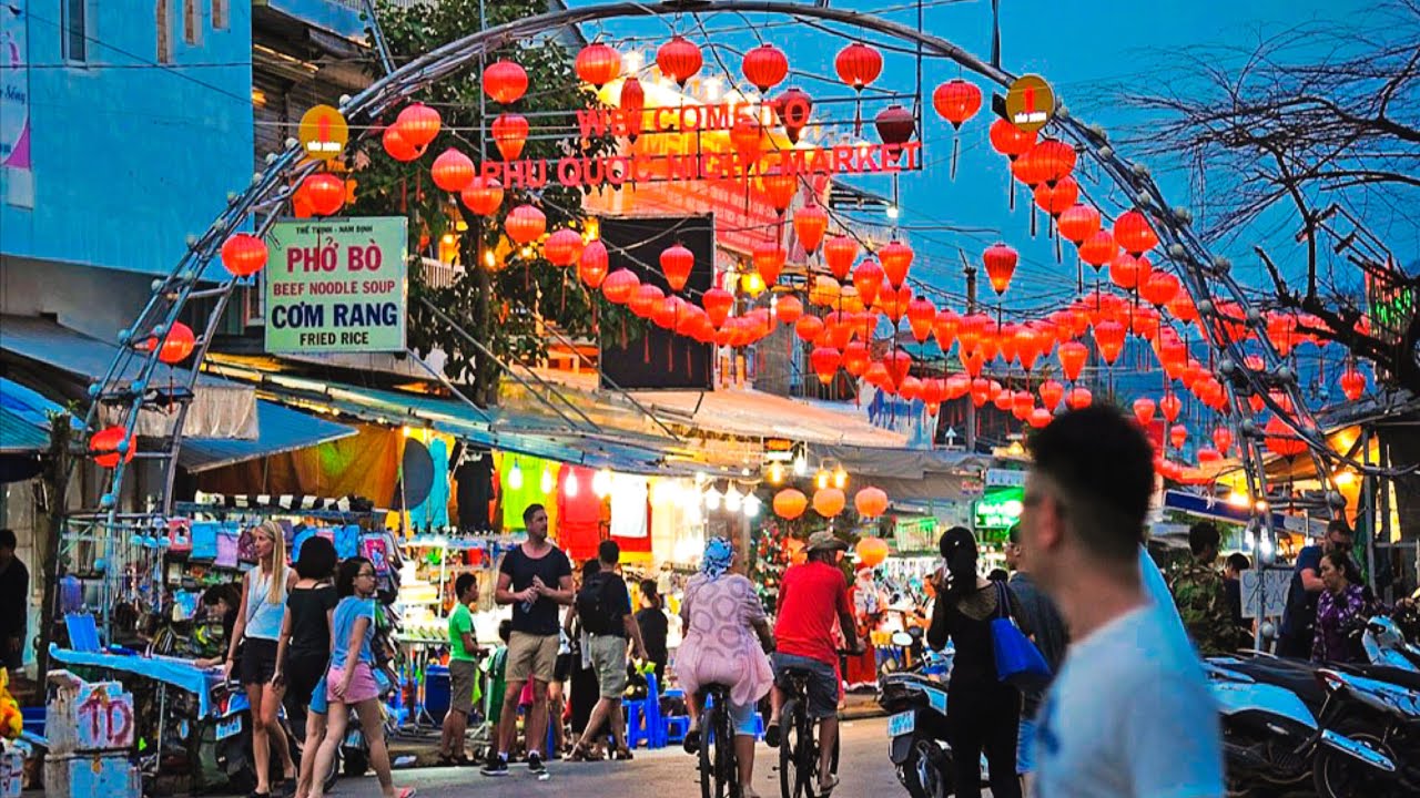 Phú Quốc | Tham Quan Chợ Đêm Trên Đảo Ngọc Nhộn Nhịp Đông Vui Những Ngày Cận Tết Tây Nhâm Dần 2022
