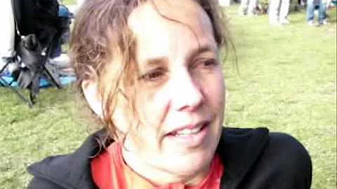 Lisa Schofield walks 100 klm in 30 hours on Oxfam ...