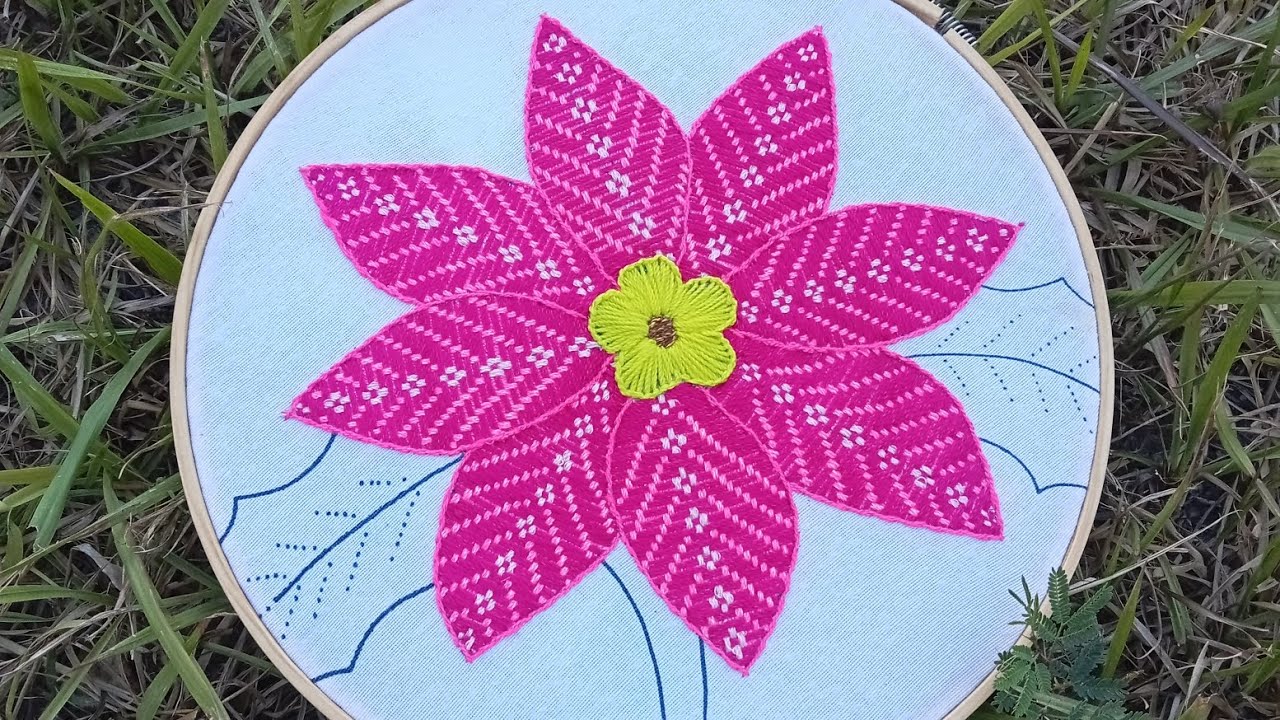 cómo bordar una NOCHEBUENA#7puntada en petatillo ideal para diseño de pétalos alargados y hojas