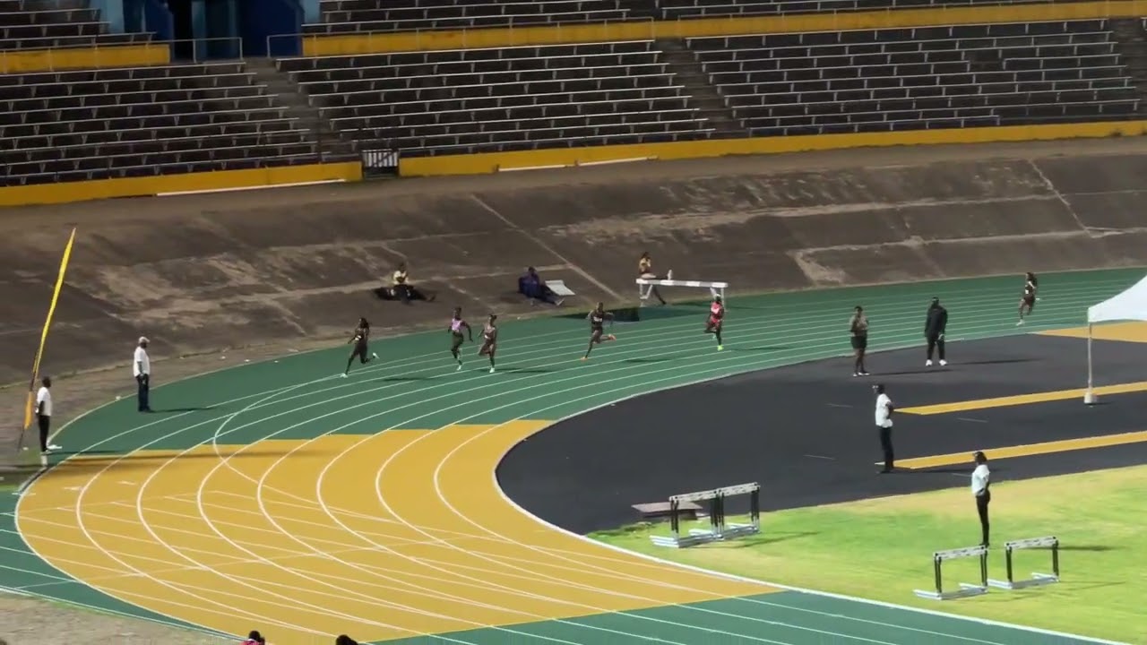 Tia Clayton Winning 200 M finals 23.09 | Velocity Fest 17 | National Stadium Jamaica