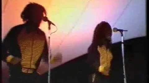 Wailing Souls - Stop red eye 1982 live [rare footage]
