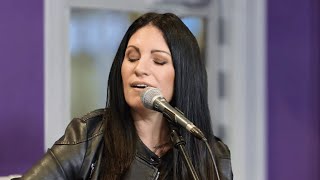 Riana Nel skep nuwe liedjie uit bekende Afrikaanse lirieke