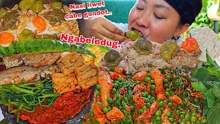 Download Lagu NGABELEDUK 🥵‼️ NASI LIWET CABE GENDOT, OSENG CUMI ASIN LENCA KEMANGI MP3 Download Lagu NGABELEDUK 🥵‼️ NASI LIWET CABE GENDOT, OSENG CUMI ASIN LENCA KEMANGI MP3