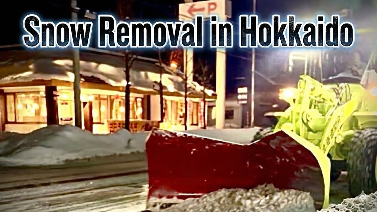 WINTER NIGHT SHIFT / Respect for the people who keep Hokkaido moving in winter.