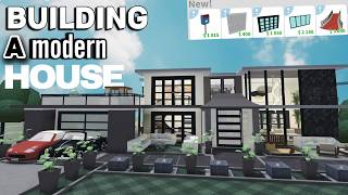 BUILDING A MODERN BLOXBURG HOUSE Using The NEW UPDATE ITEMS