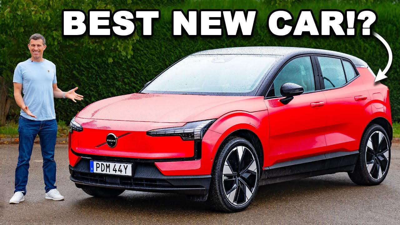 ⁣Volvo EX30 review - cheapest, quickest & BEST!