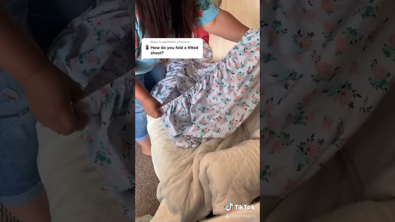 TikTok easy folded fitted sheet tutorial!! YouTube