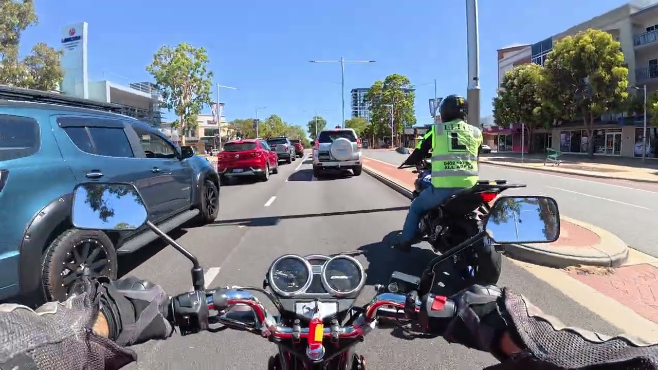 R Class Motorcycle lesson in Joondalup test area with Elite Motorcycle and Driver Training