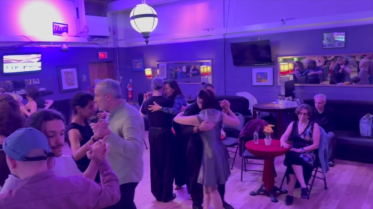 TV Cosy Tango Montréal 
