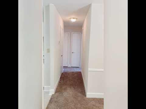 810 Sq.Ft 1 Bedroom Apartment! Move-in ready !!