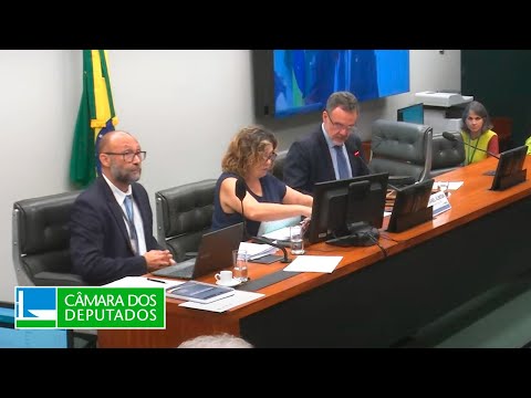 Vídeo do evento a partir de 3:48