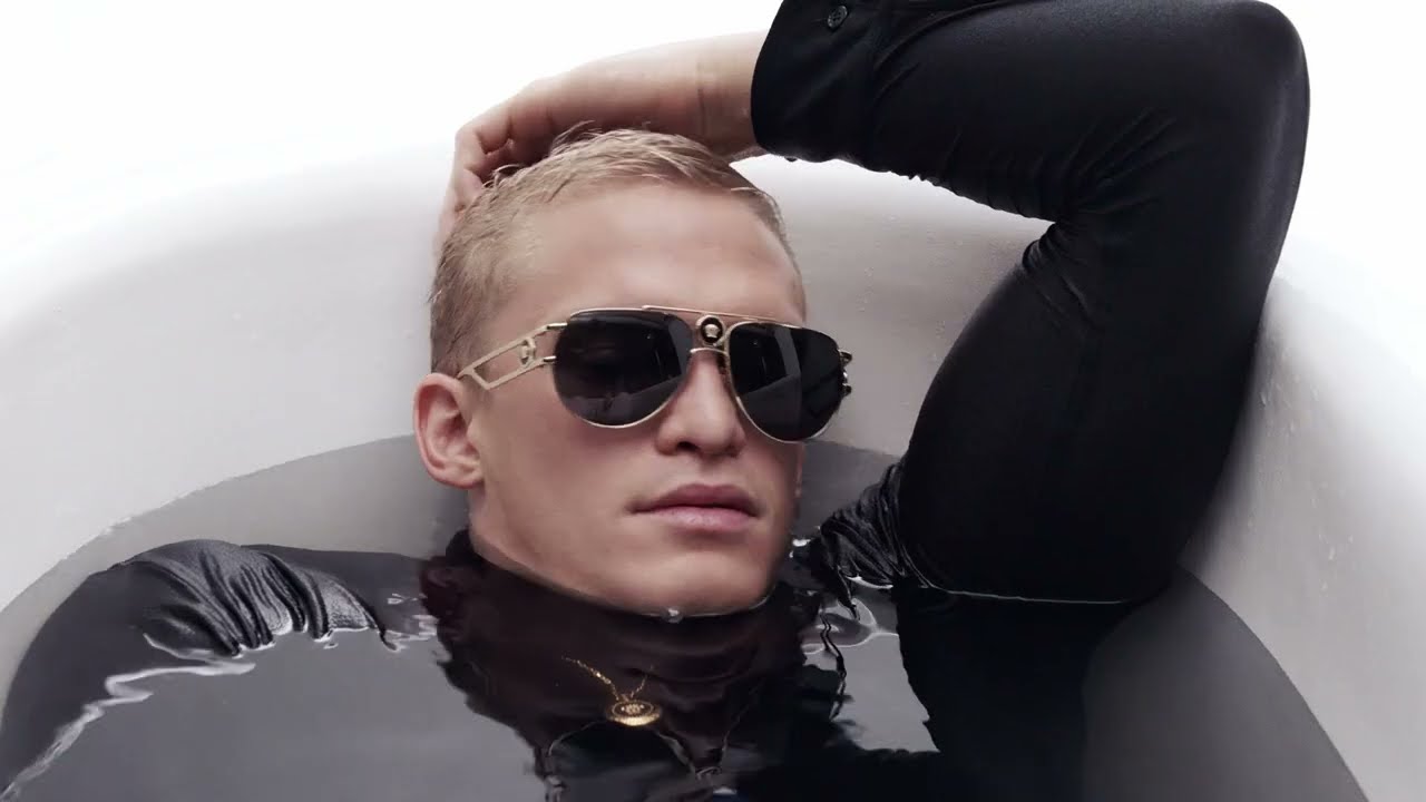 stijl verachten methodologie Versace Eyewear Men's Capsule Collection | Starring Cody Simpson -  WATCHESPEDIA