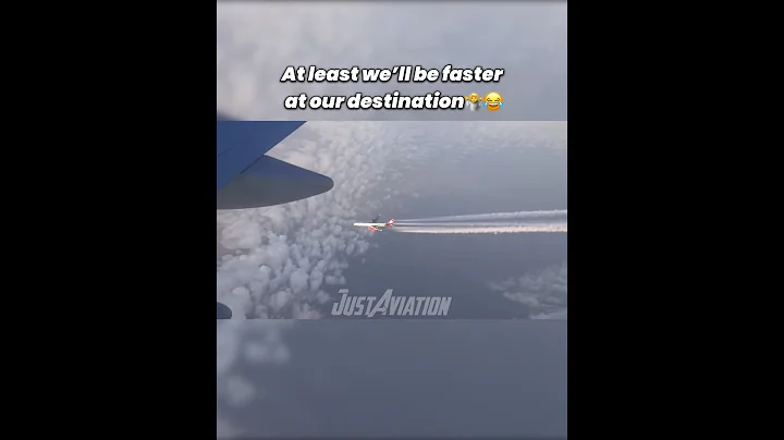 2 planes challeging each other for a race🏁🔥😂