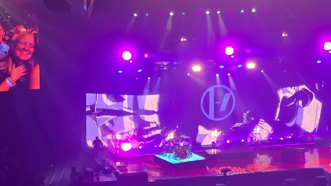 Twenty One Pilots- The Judge Target Center Minneapolis #concert #livemusic
